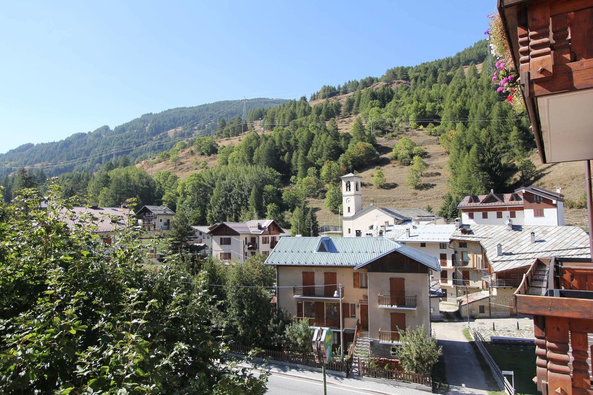 Residence Albergian Pragelato Εξωτερικό φωτογραφία