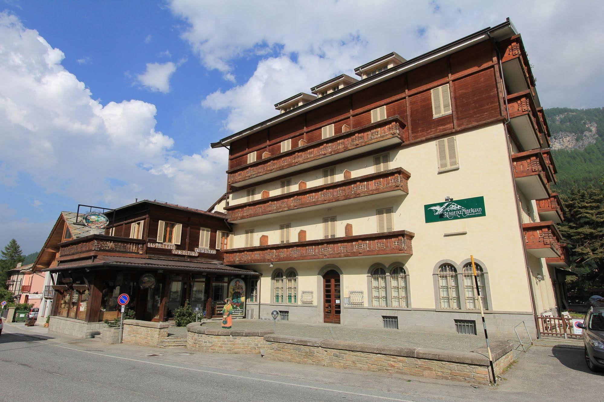 Residence Albergian Pragelato Εξωτερικό φωτογραφία